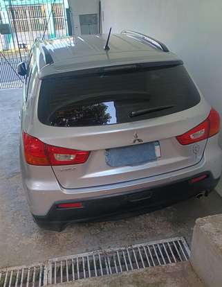 MITSUBISHI-ASX-2011