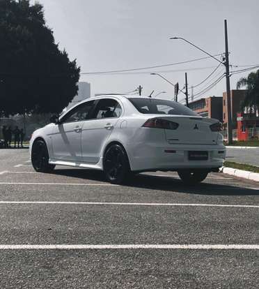 MITSUBISHI-LANCER-2.0 GT 16V GASOLINA 4P AUTOMÁTICO MITSUBISHI-LANCER-2013