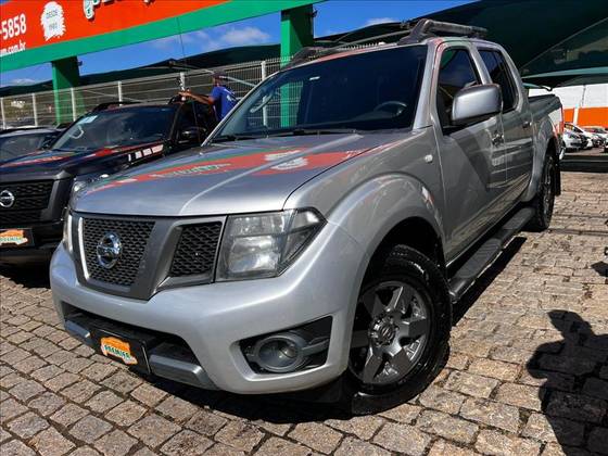 NISSAN FRONTIER 2.5 SV ATTACK 4X2 CD TURBO ELETRONIC DIESEL 4P MANUAL