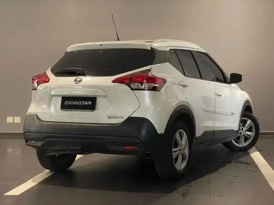 NISSAN-KICKS-2020
