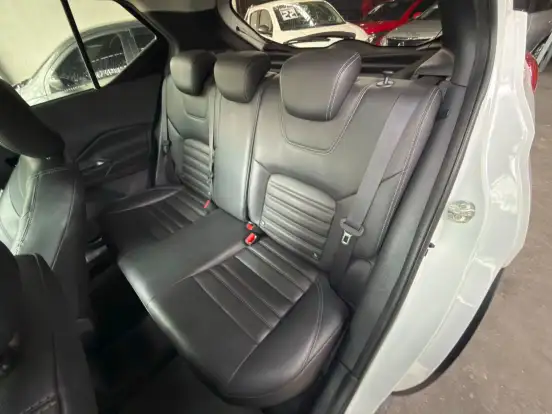 NISSAN-KICKS-2019