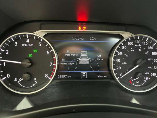 NISSAN-SENTRA-2023