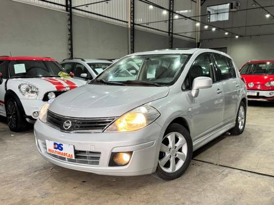 NISSAN TIIDA 1.8 SL 16V FLEX 4P AUTOMÁTICO
