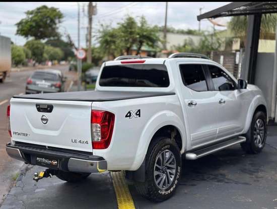 NISSAN-FRONTIER-2.3 16V TURBO DIESEL LE CD 4X4 AUTOMÁTICO NISSAN-FRONTIER-2020
