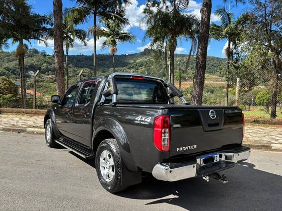 NISSAN FRONTIER 2.5 S 4X4 CD TURBO ELETRONIC DIESEL 4P MANUAL