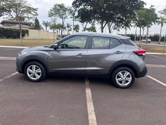 NISSAN-KICKS-2018