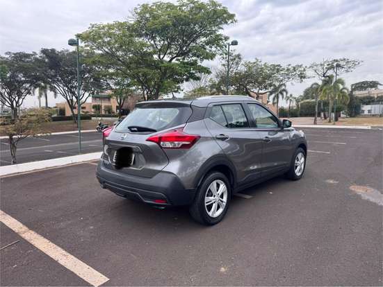 NISSAN-KICKS-2018