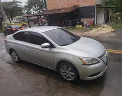 NISSAN SENTRA 2.0 SL 16V FLEX 4P AUTOMÁTICO NISSAN SENTRA 2.0 SL 16V FLEX 4P AUTOMÁTICO