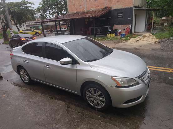 NISSAN-SENTRA-2.0 SL 16V FLEX 4P AUTOMÁTICO NISSAN-SENTRA-2014