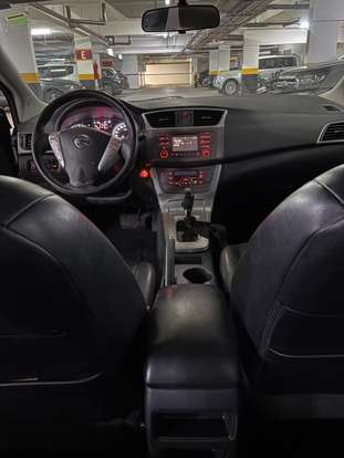 NISSAN-SENTRA-2014