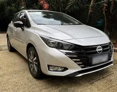 NISSAN VERSA 1.6 16V FLEX ADVANCE XTRONIC NISSAN VERSA 1.6 16V FLEX ADVANCE XTRONIC
