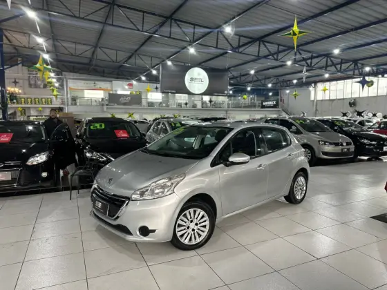 PEUGEOT 208 1.6 ACTIVE PACK 16V FLEX 4P AUTOMÁTICO