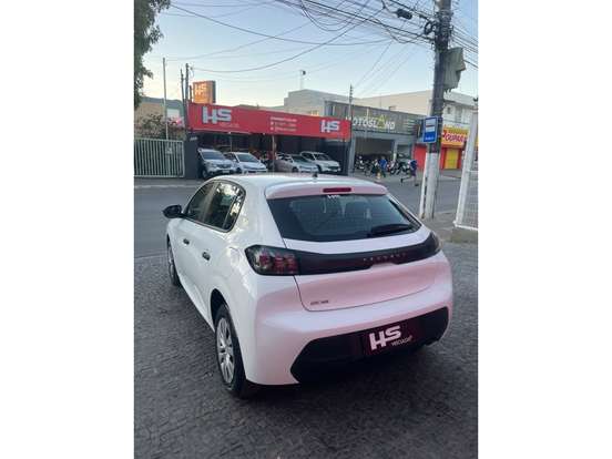 PEUGEOT-208-2023
