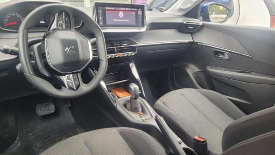 PEUGEOT-208-2022