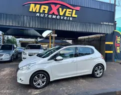 PEUGEOT 208 1.6 GRIFFE 16V FLEX 4P AUTOMÁTICO PEUGEOT 208 1.6 GRIFFE 16V FLEX 4P AUTOMÁTICO