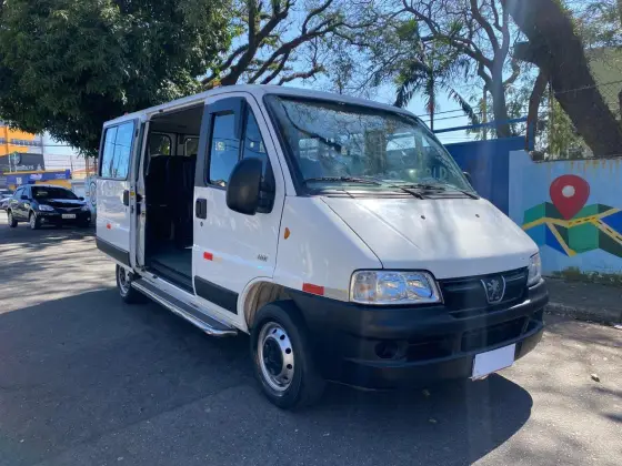 PEUGEOT BOXER 2.3 HDI 330 PASSAGEIRO 16 LUGARES 8V DIESEL 3P MANUAL