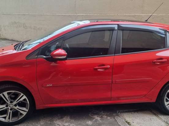 PEUGEOT-208-1.2 ALLURE 12V FLEX 4P MANUAL PEUGEOT-208-2017