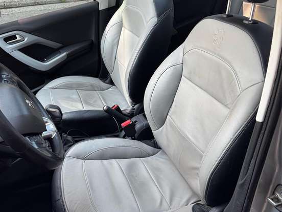 PEUGEOT-208-1.5 ALLURE 8V FLEX 4P MANUAL PEUGEOT-208-2013