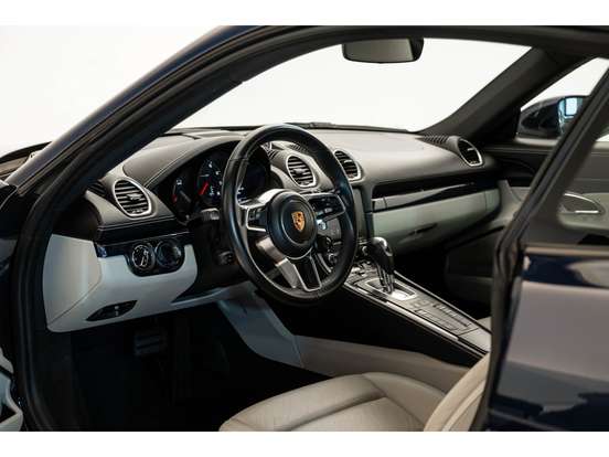 PORSCHE-718-2019