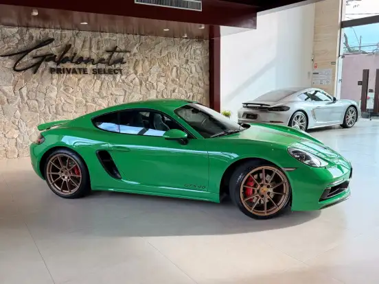 PORSCHE-718-2020