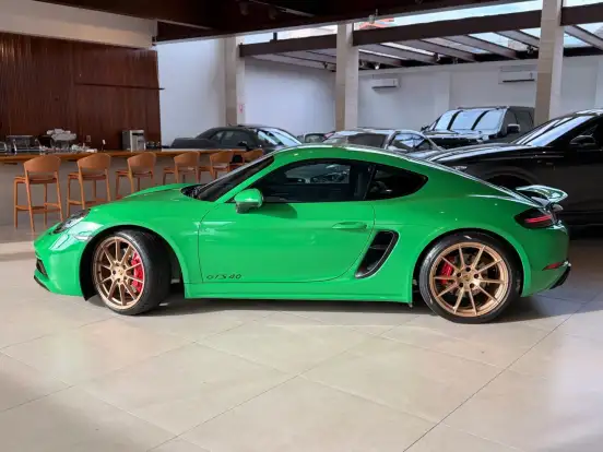PORSCHE-718-2020