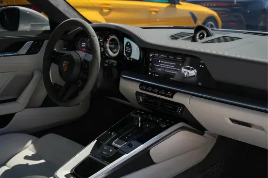 PORSCHE-911-2023