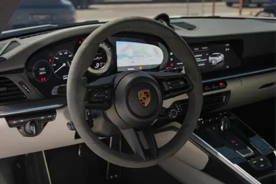 PORSCHE-911-2023