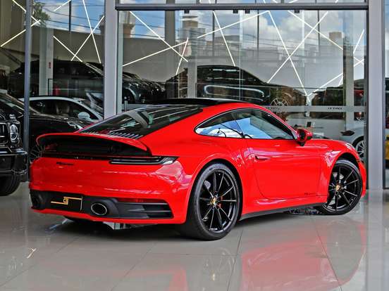 PORSCHE-911-2021