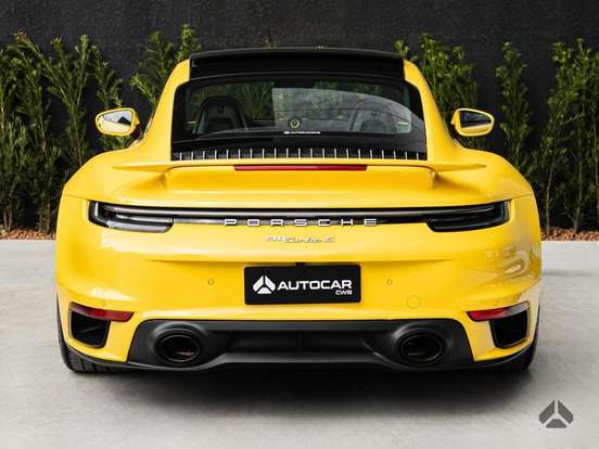 PORSCHE-911-2023