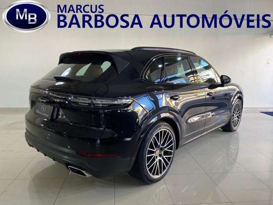PORSCHE-CAYENNE-2019