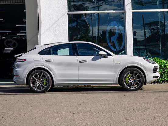 PORSCHE-CAYENNE-3.0 V6 E-HYBRID COUPÉ PLATINUM EDITION AWD TIPTRONIC S PORSCHE-CAYENNE-2022