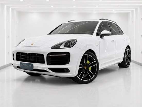 PORSCHE-CAYENNE-2022