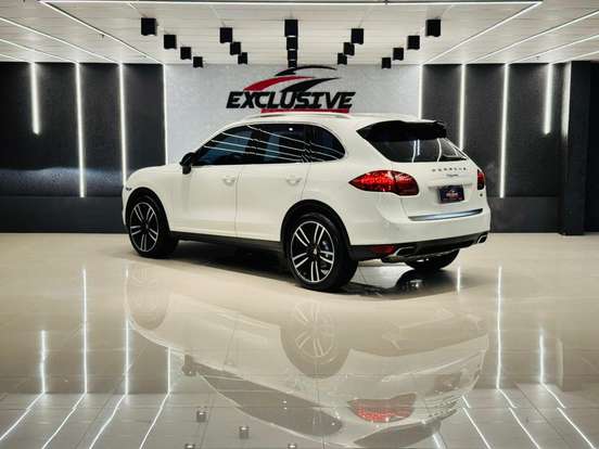 PORSCHE-CAYENNE-3.6 4X4 V6 24V GASOLINA 4P TIPTRONIC PORSCHE-CAYENNE-2011