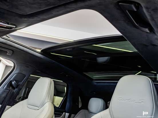 PORSCHE-CAYENNE-4.0 V8 E-HYBRID TURBO S AWD TIPTRONIC S PORSCHE-CAYENNE-2022