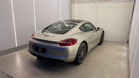 PORSCHE-CAYMAN-2013