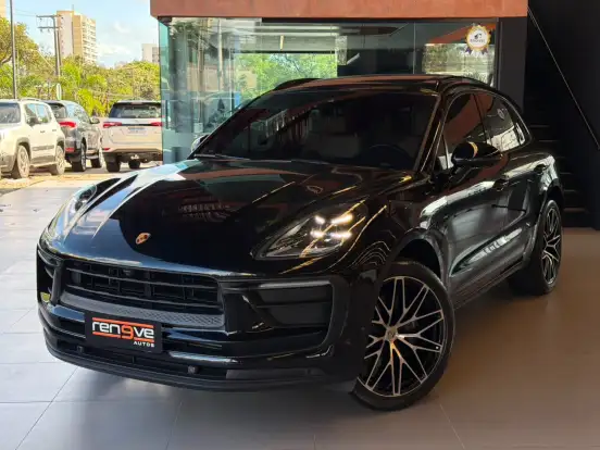 PORSCHE-MACAN-2023