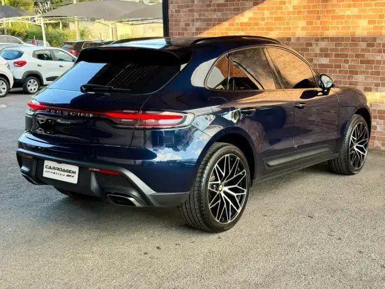 PORSCHE-MACAN-2022
