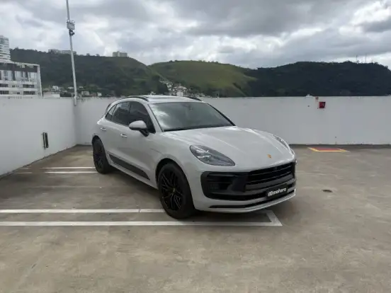 PORSCHE-MACAN-2024