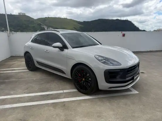 PORSCHE-MACAN-2024