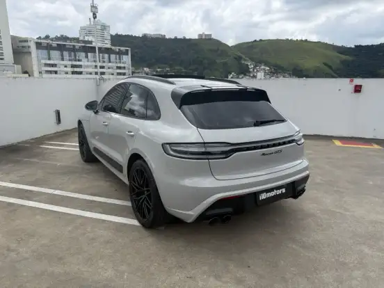 PORSCHE-MACAN-2024