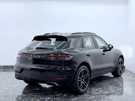 PORSCHE-MACAN-2.0 16V GASOLINA 4P AUTOMÁTICO PORSCHE-MACAN-2020