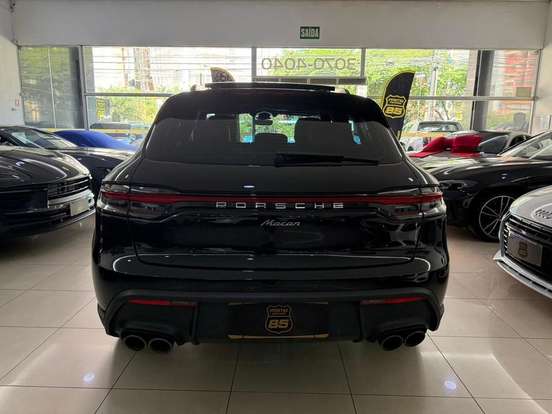 PORSCHE-MACAN-2024