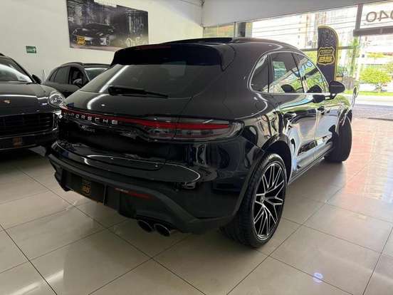 PORSCHE-MACAN-2024