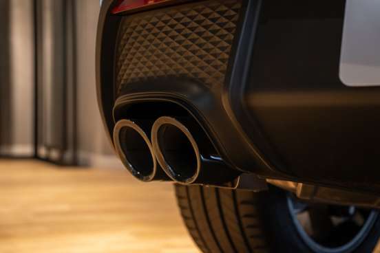 PORSCHE-MACAN-2025