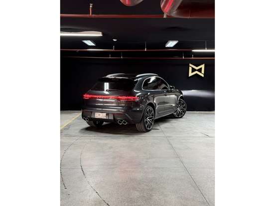 PORSCHE-MACAN-2024