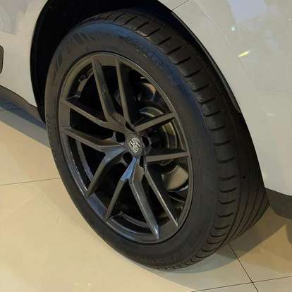 PORSCHE-MACAN-2022