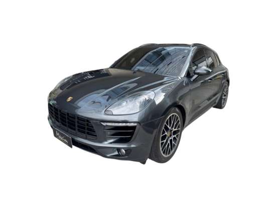 PORSCHE-MACAN-2016