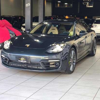 PORSCHE-PANAMERA-2022