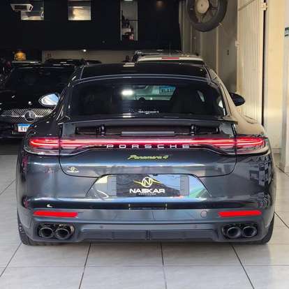PORSCHE-PANAMERA-2022