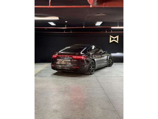 PORSCHE-PANAMERA-2.9 V6 E-HYBRID 4 SPORT TURISMO PDK PORSCHE-PANAMERA-2018